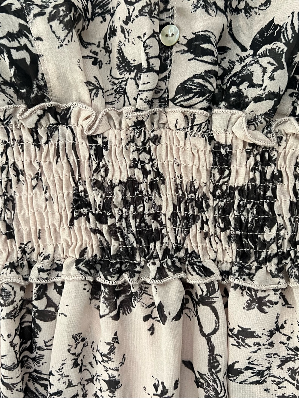 Kate & Lily Black Ivory Floral Smocked Waist Flutter Sleeve Maxi Dress Size 10 - Picture 11 of 13